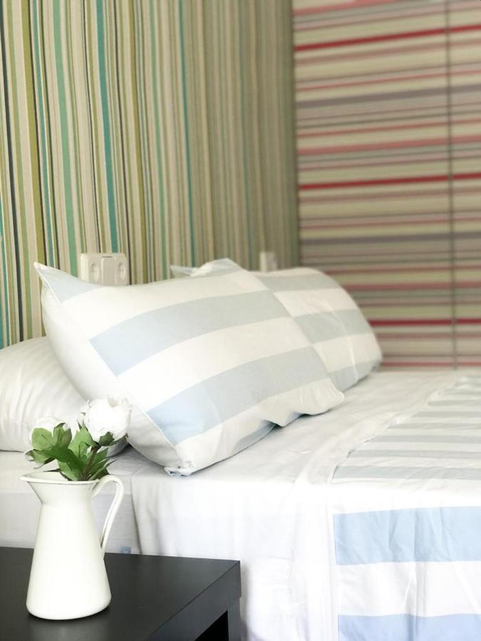 Carihuela Beach Suite Apartment Torremolinos Dış mekan fotoğraf