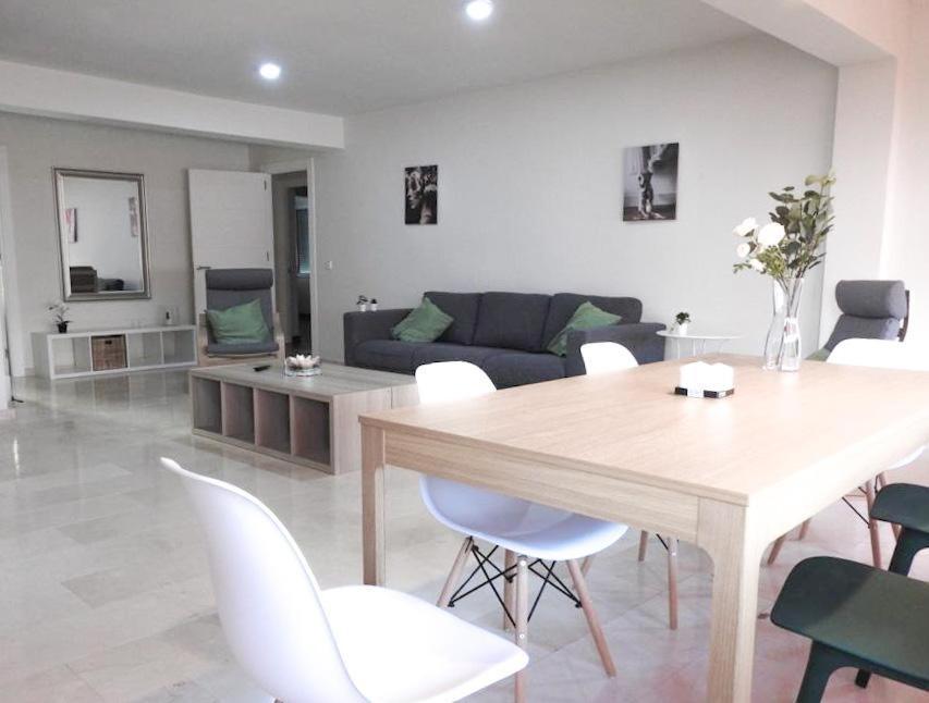 Carihuela Beach Suite Apartment Torremolinos Dış mekan fotoğraf