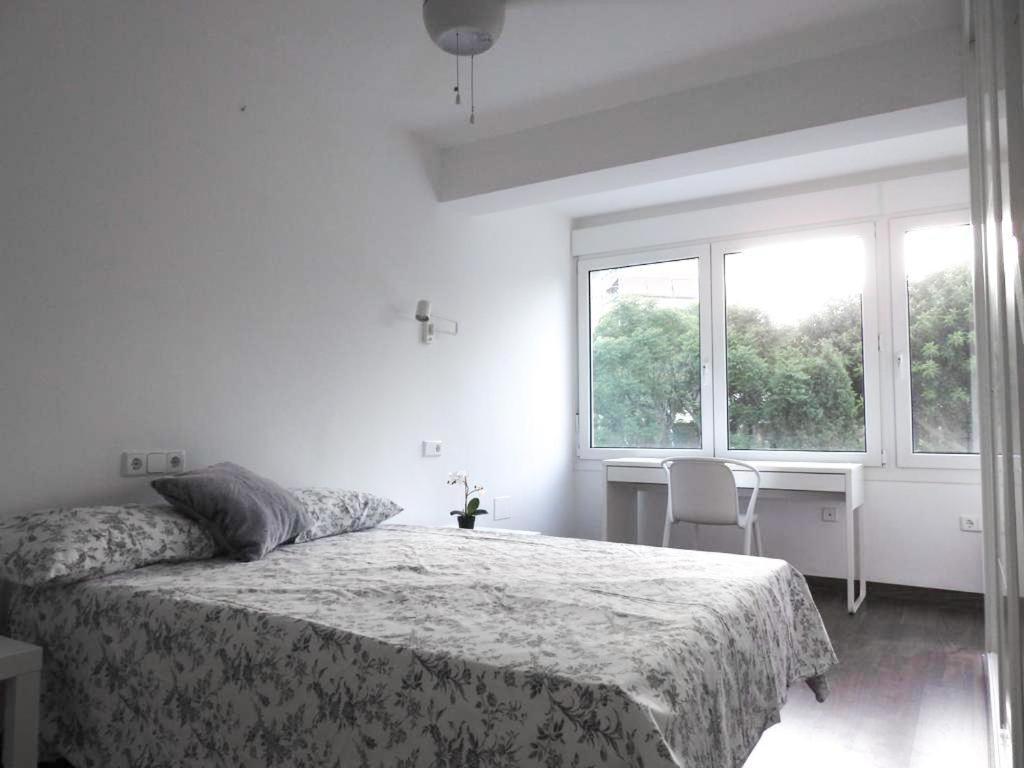 Carihuela Beach Suite Apartment Torremolinos Dış mekan fotoğraf