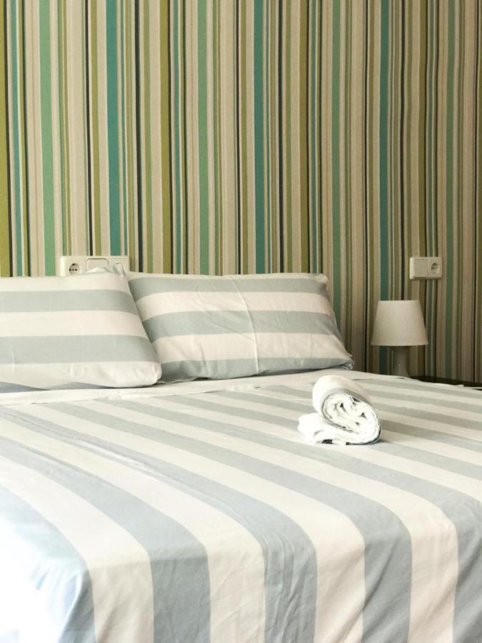 Carihuela Beach Suite Apartment Torremolinos Dış mekan fotoğraf