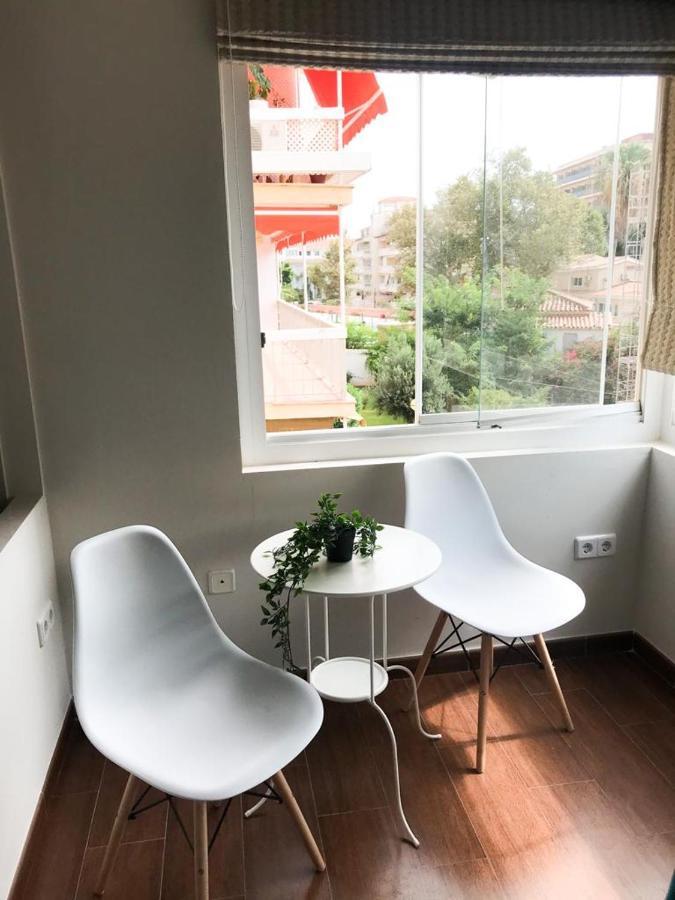 Carihuela Beach Suite Apartment Torremolinos Dış mekan fotoğraf